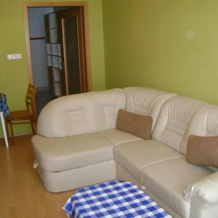 Trixy Wellness Apartment