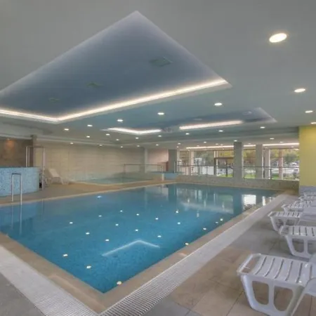 Trixy Wellness Apartment