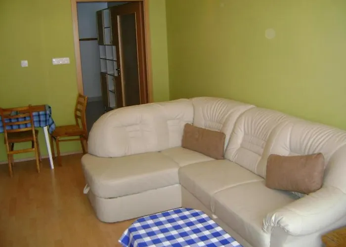 Trixy Wellness Apartment